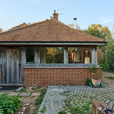 Nature Charm & Fruit Delights, Multi-Generation Celebratory Home -Try, Relax, Repeat - Sellindge Ashford  Exterior photo